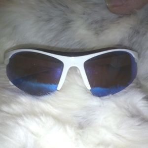 "Foster Grant" Kid's Unisex 100% UVA/UVB Protection Wrap Sunglasses